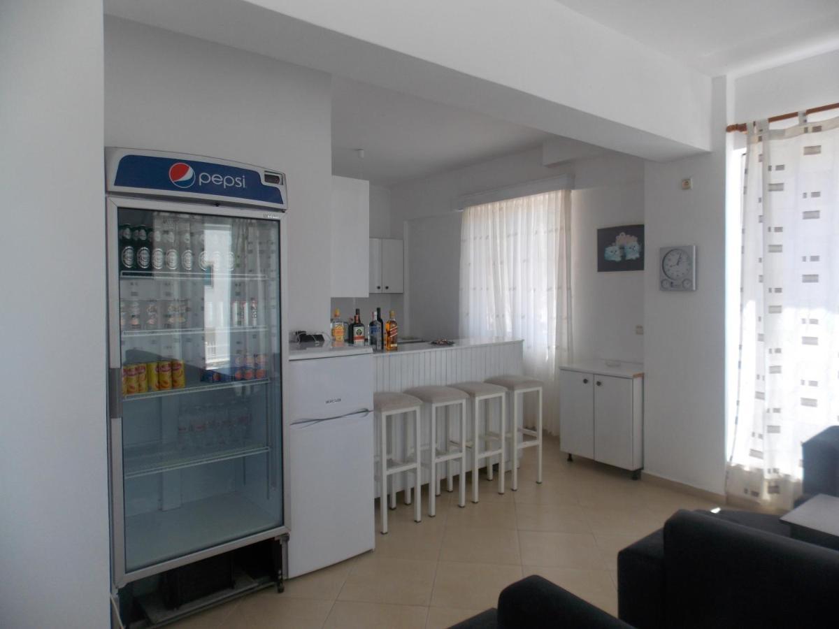 Damian Saranda Hotel Bagian luar foto