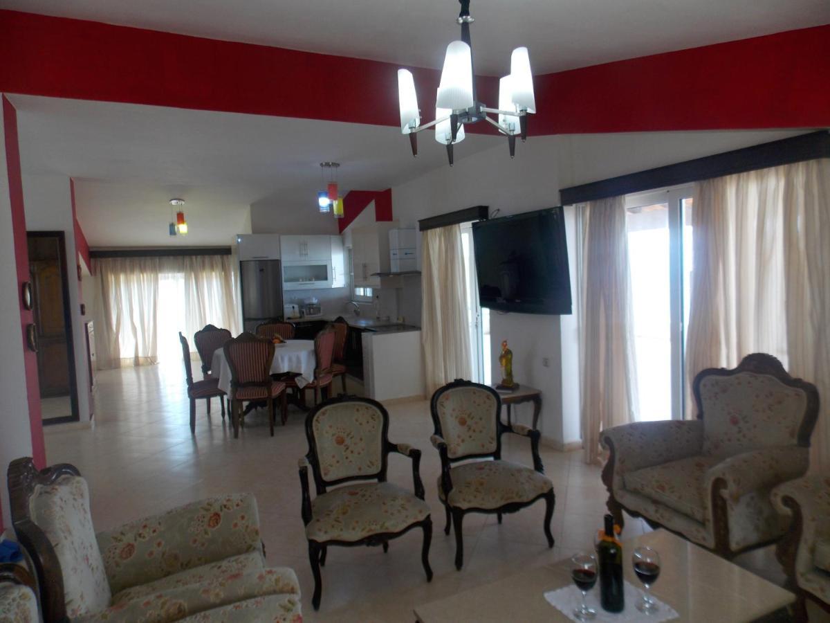 Damian Saranda Hotel Bagian luar foto