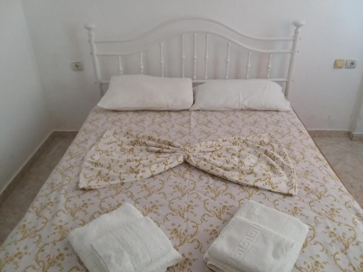 Damian Saranda Hotel Bagian luar foto