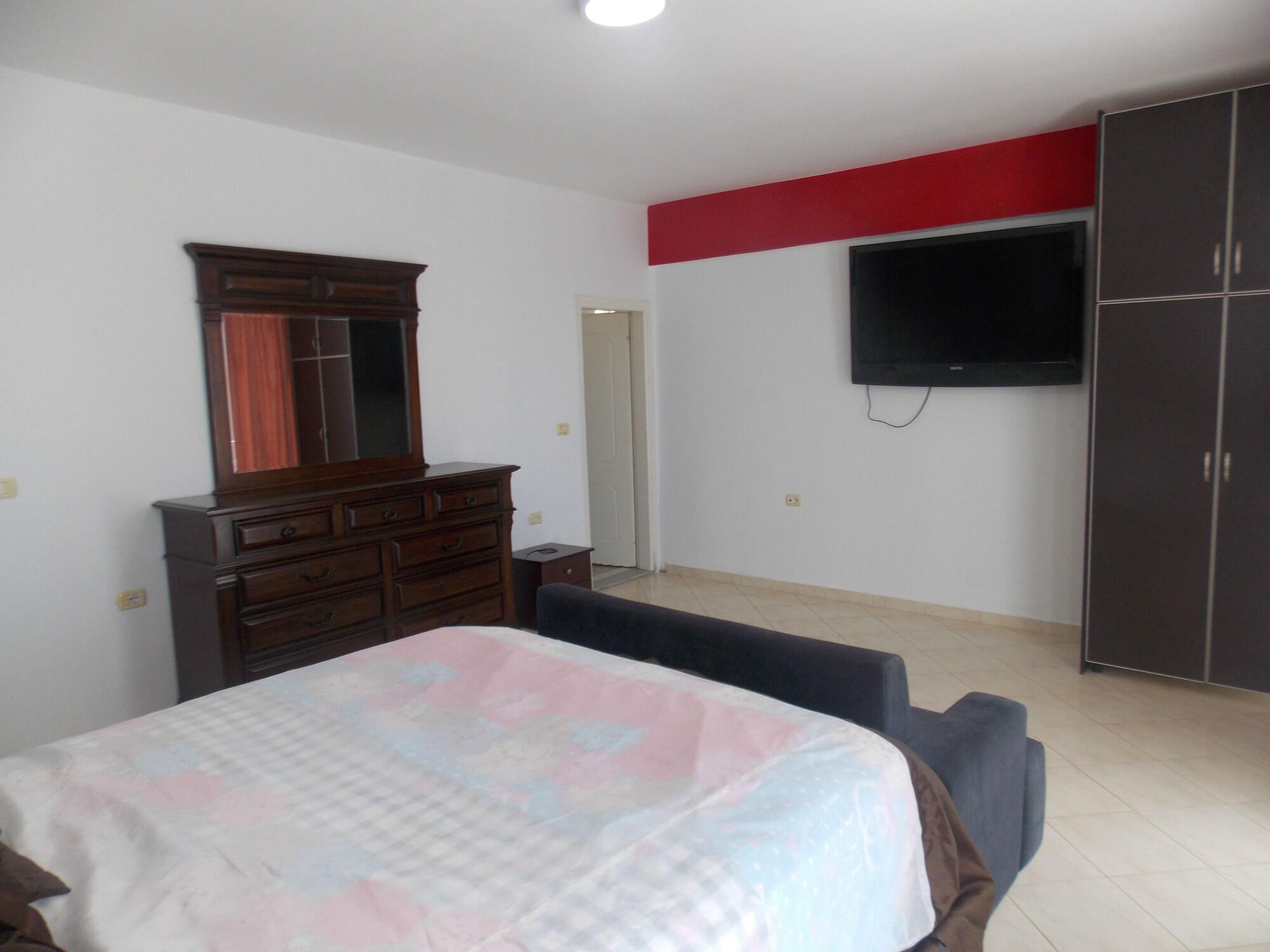 Damian Saranda Hotel Bagian luar foto